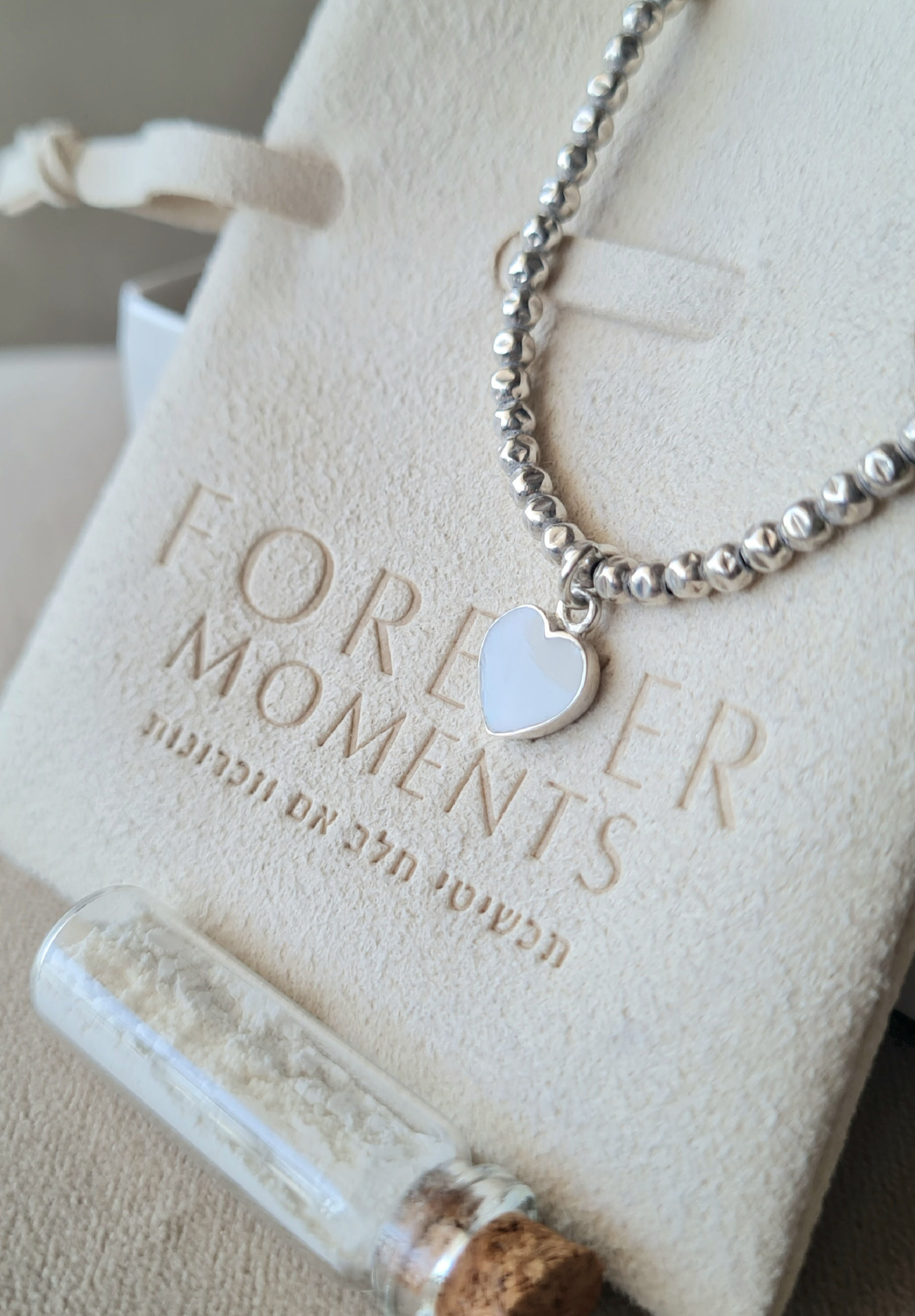 תכשיטי חלב אם