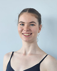 Holly Lobb.jpg