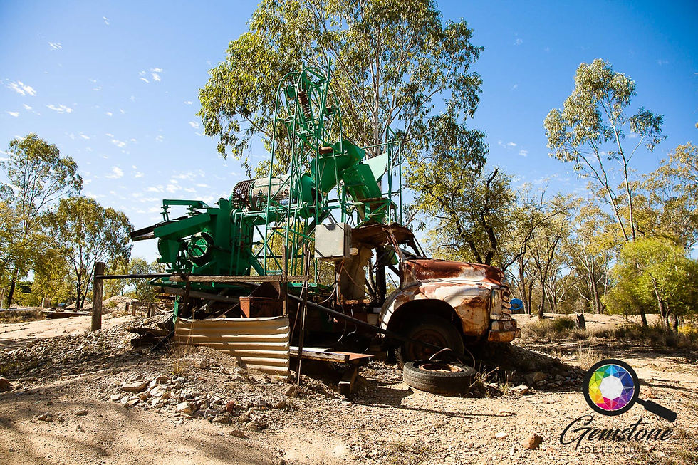 Thumbnail: A gem mine in Australia