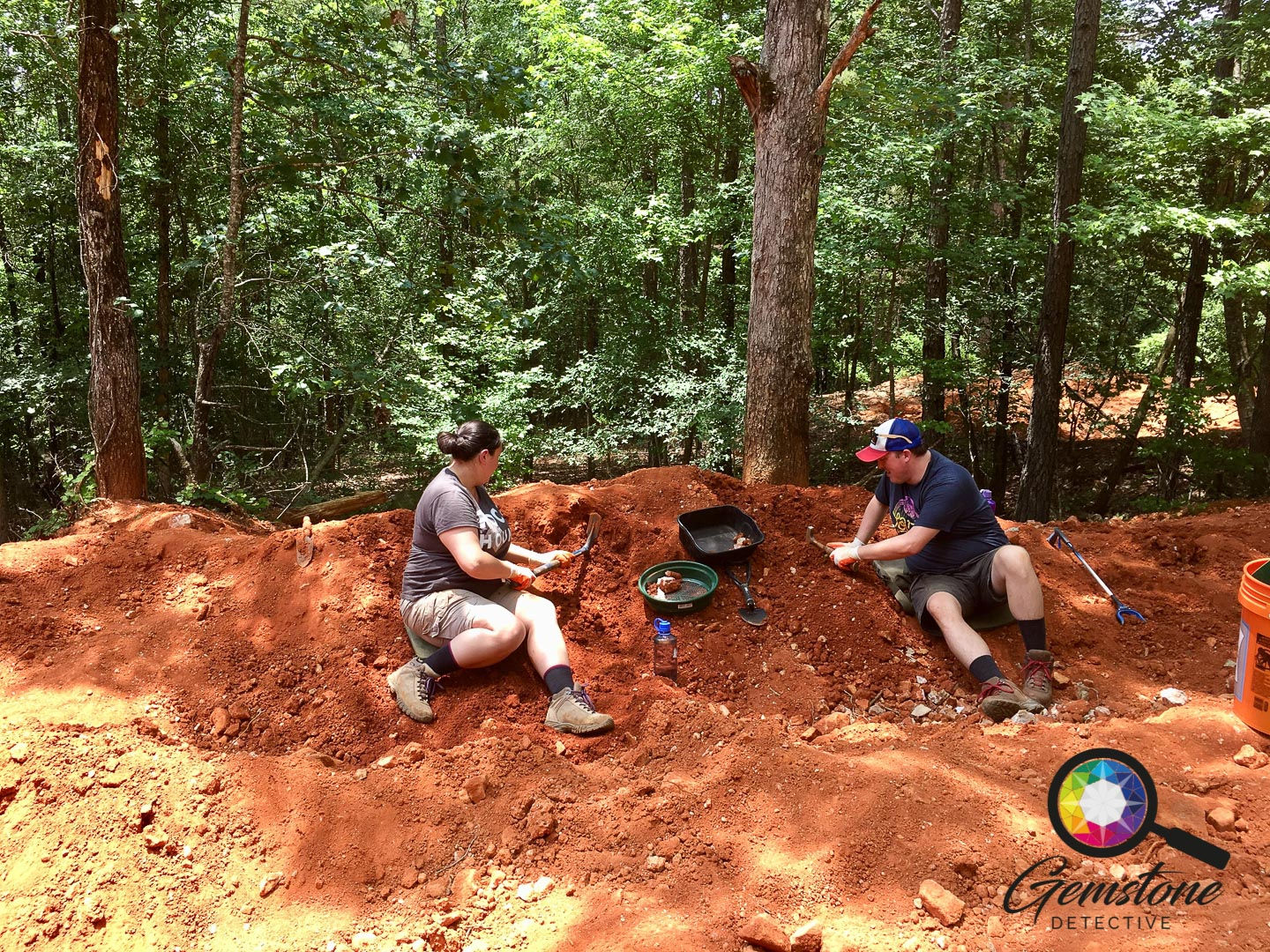 Digging for quartz | Gemstone Detective