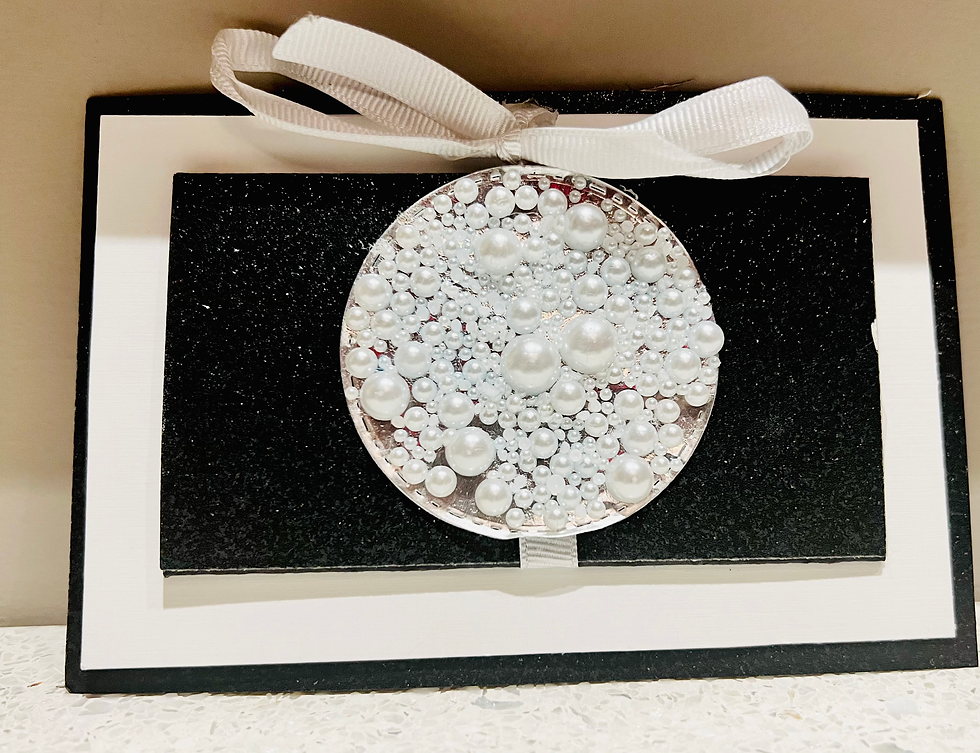 Thumbnail: Rhinestone Ornament Gift Card Holder