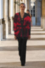woman-kimono-post_edited.jpg