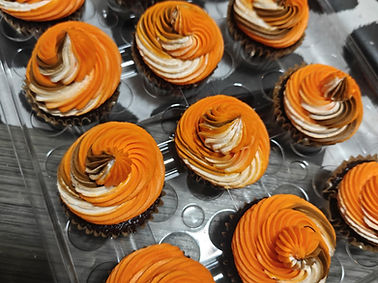 Chocolate with colored buttercream.jfif