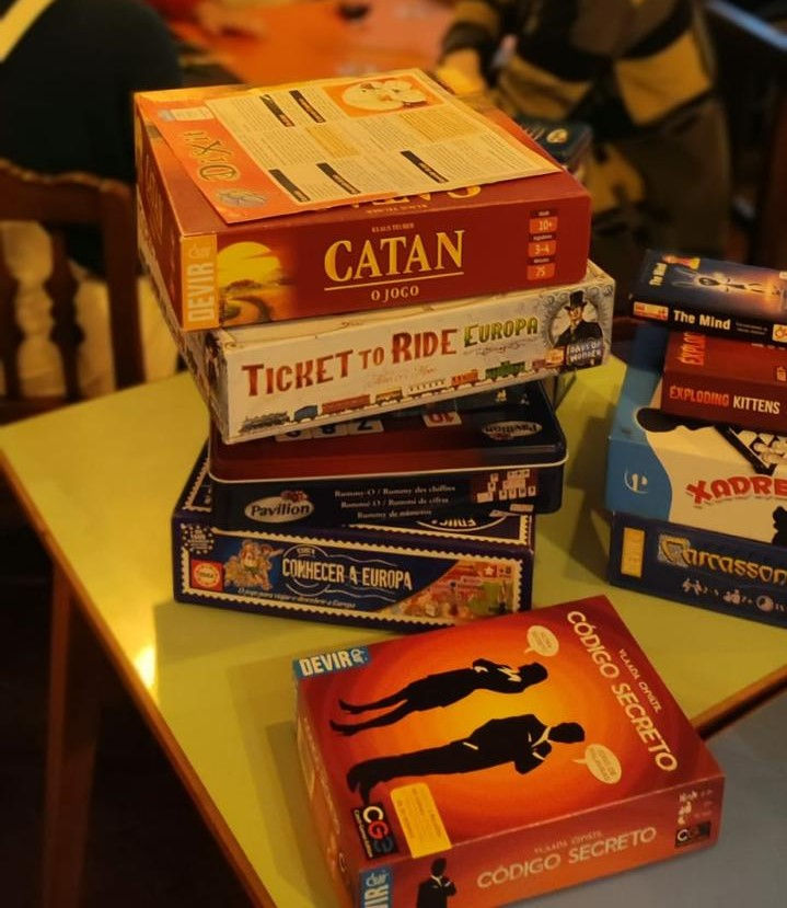 Noite de Jogos - Quem tá fora não racha lenha!