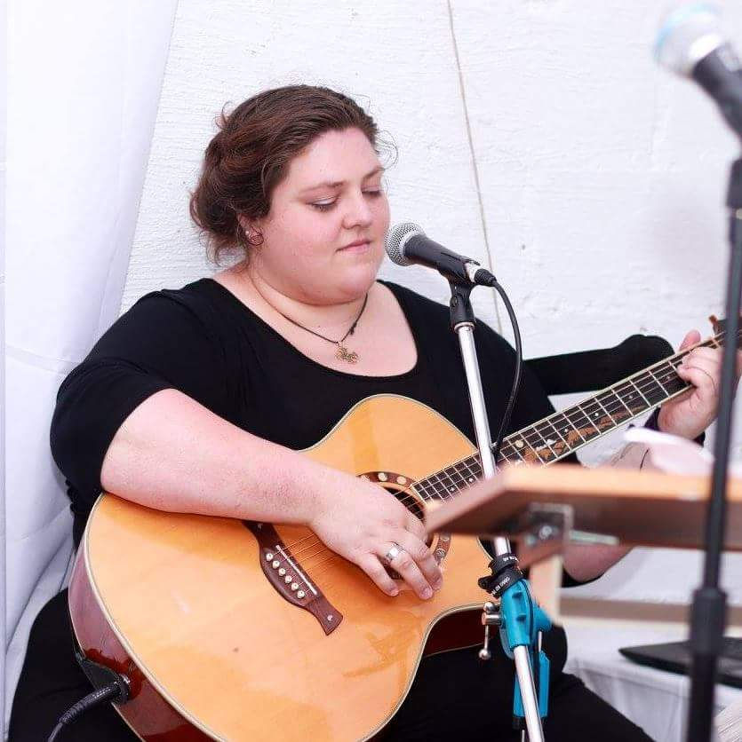 Lunch Time Music with Erin Fourie