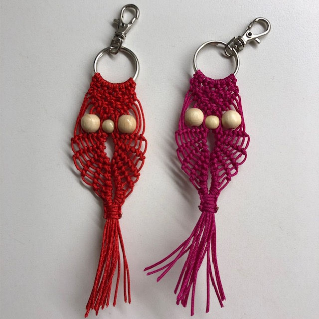 Miniature : Porte-clés hibou en macramé