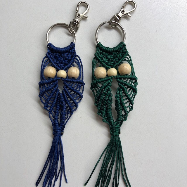 Miniature : Porte-clés hibou en macramé