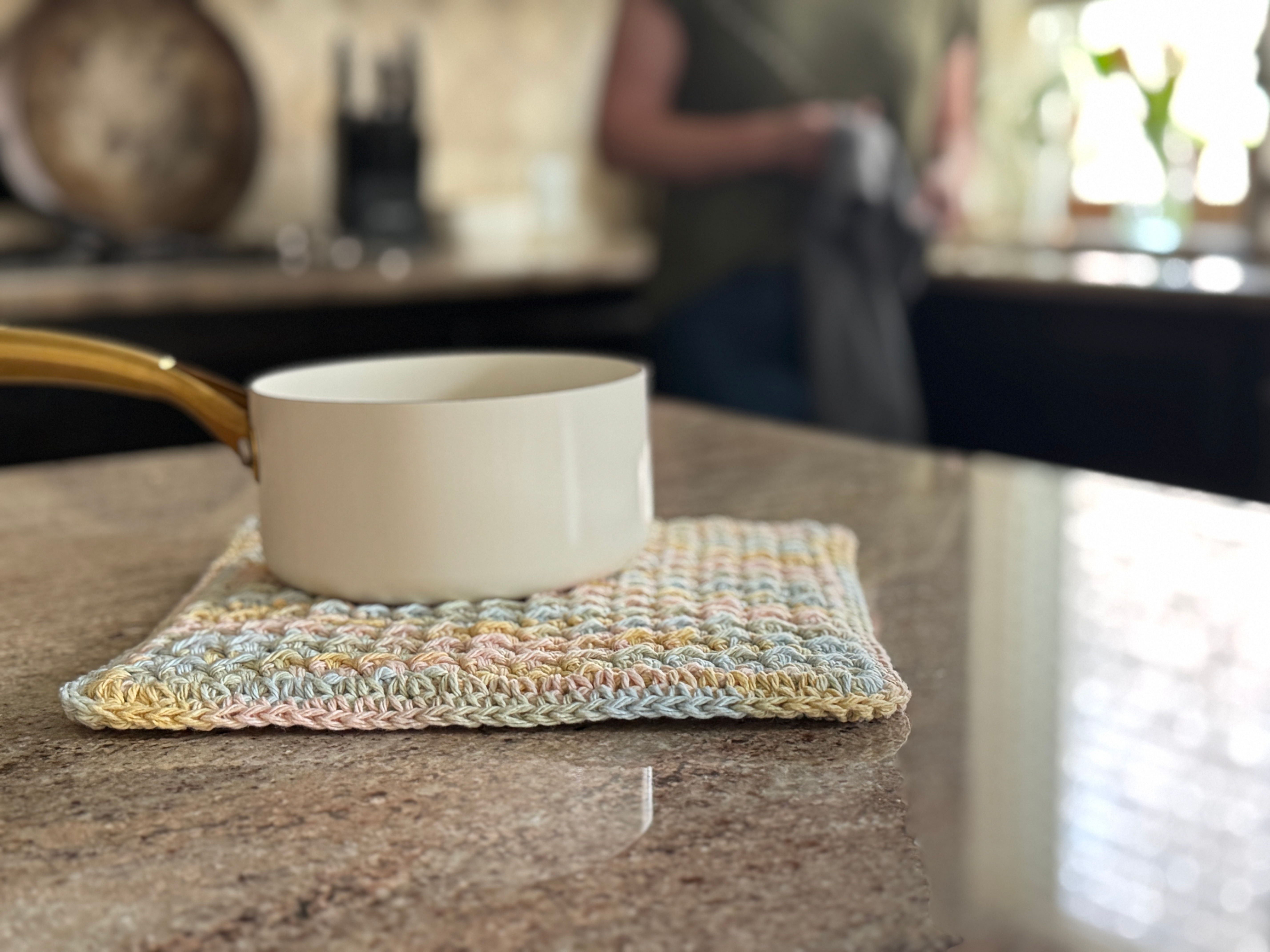 Farmhouse - Style Pot Holder (PDF ONLY)