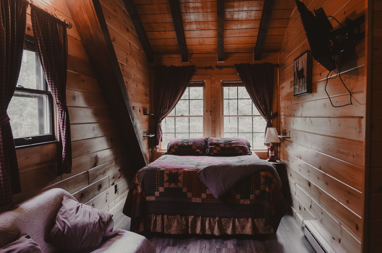 Upstairs Private Bedroom