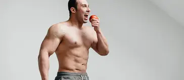 Emotional Eating in Men: How to Spot It and Regain Control