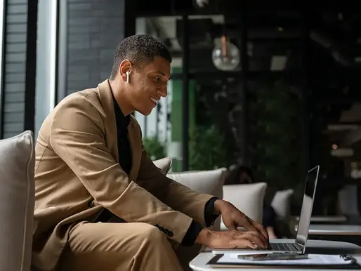 Building an Online Portfolio: Key Elements to Include