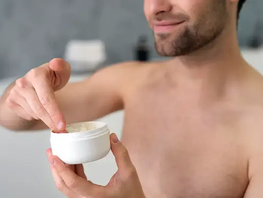 From Dry to Hydrated: Men's Moisturizing Cream Essentials