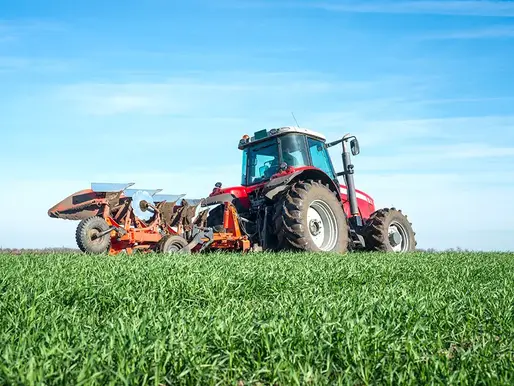The Evolution of Renewable Energy Tractors and Equipment