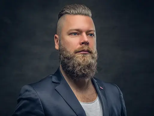 Beard Shaping Hacks for Men With Round Faces