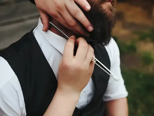 Choosing the Best Beard Shaping Razors for Your Style