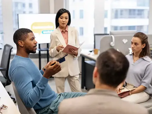 How to Stay Focused: Productivity Hacks for Professionals