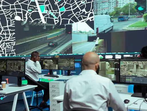 Why Real-Time Traffic Data Matters in Modern Cars