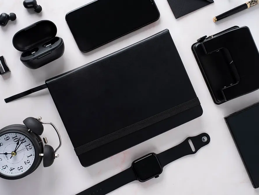 Phone Accessories for Men: Style Meets Functionality