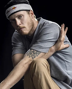 bboy menno_edited.jpg