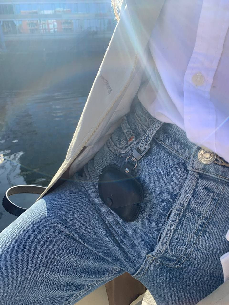 Miniaturbild: AirPods Hülle aus veganem Leder