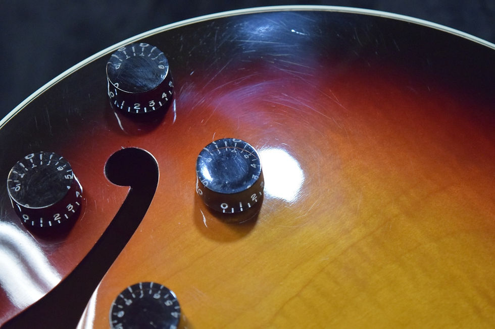 Thumbnail: 2004 Gibson Memphis ES-137 Classic Tri Burst Electric Guitar