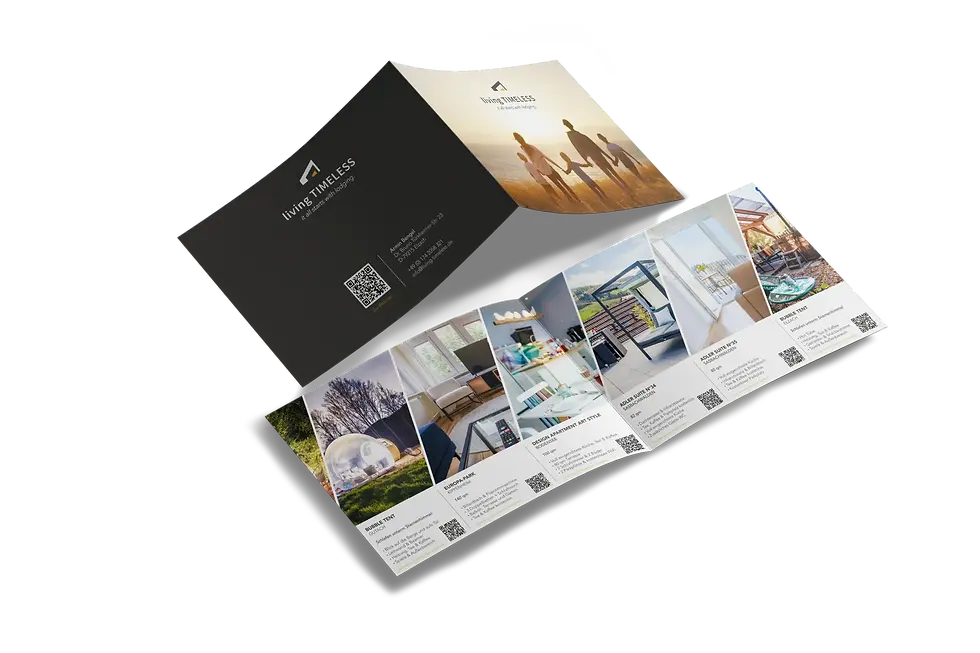 Mockup Faltblatt A5 quer 4-seitig.webp