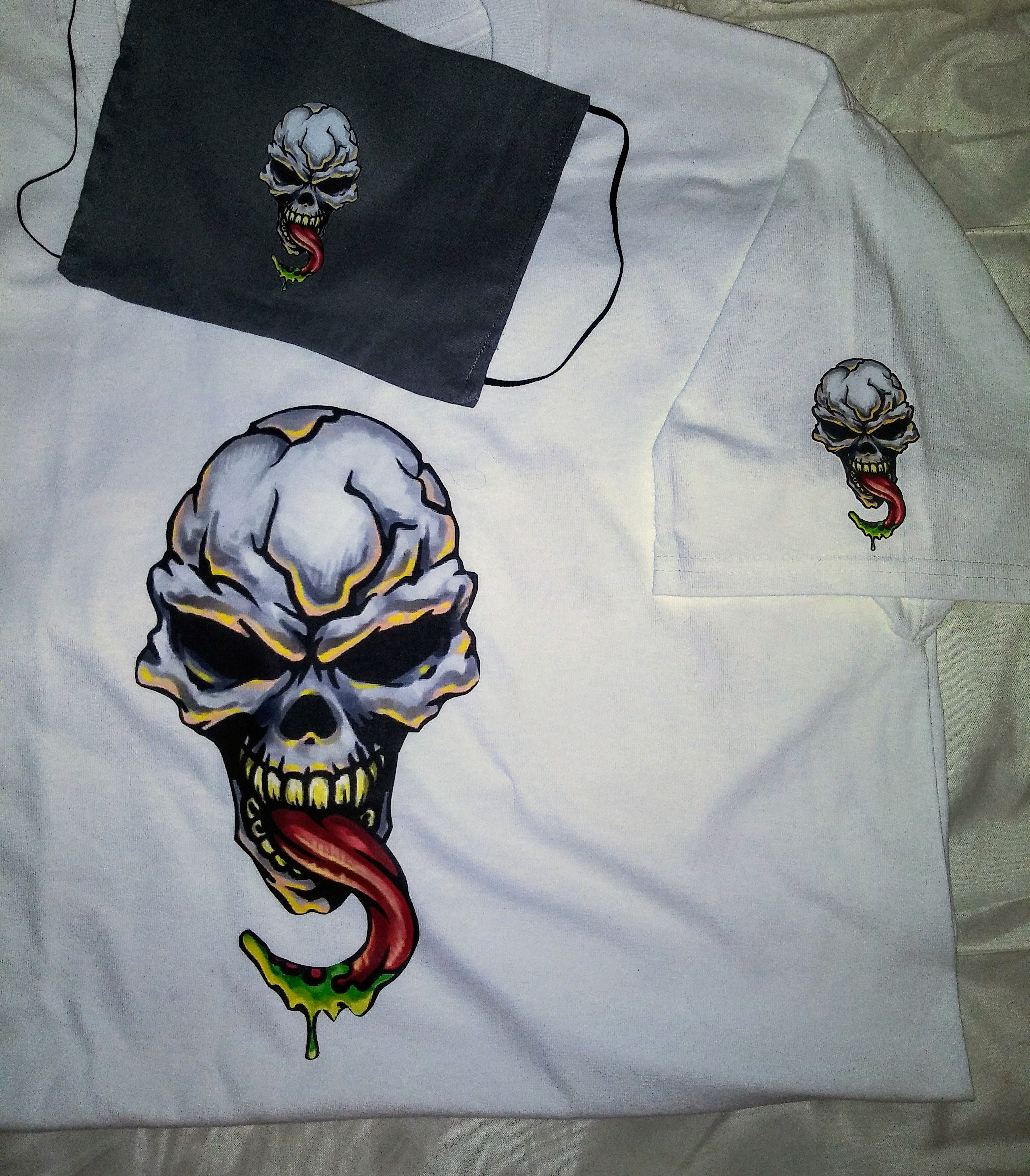 skull Face Mask & T-Shirt Set