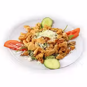 Gemischter Salat mit gebratenem Hähnchen