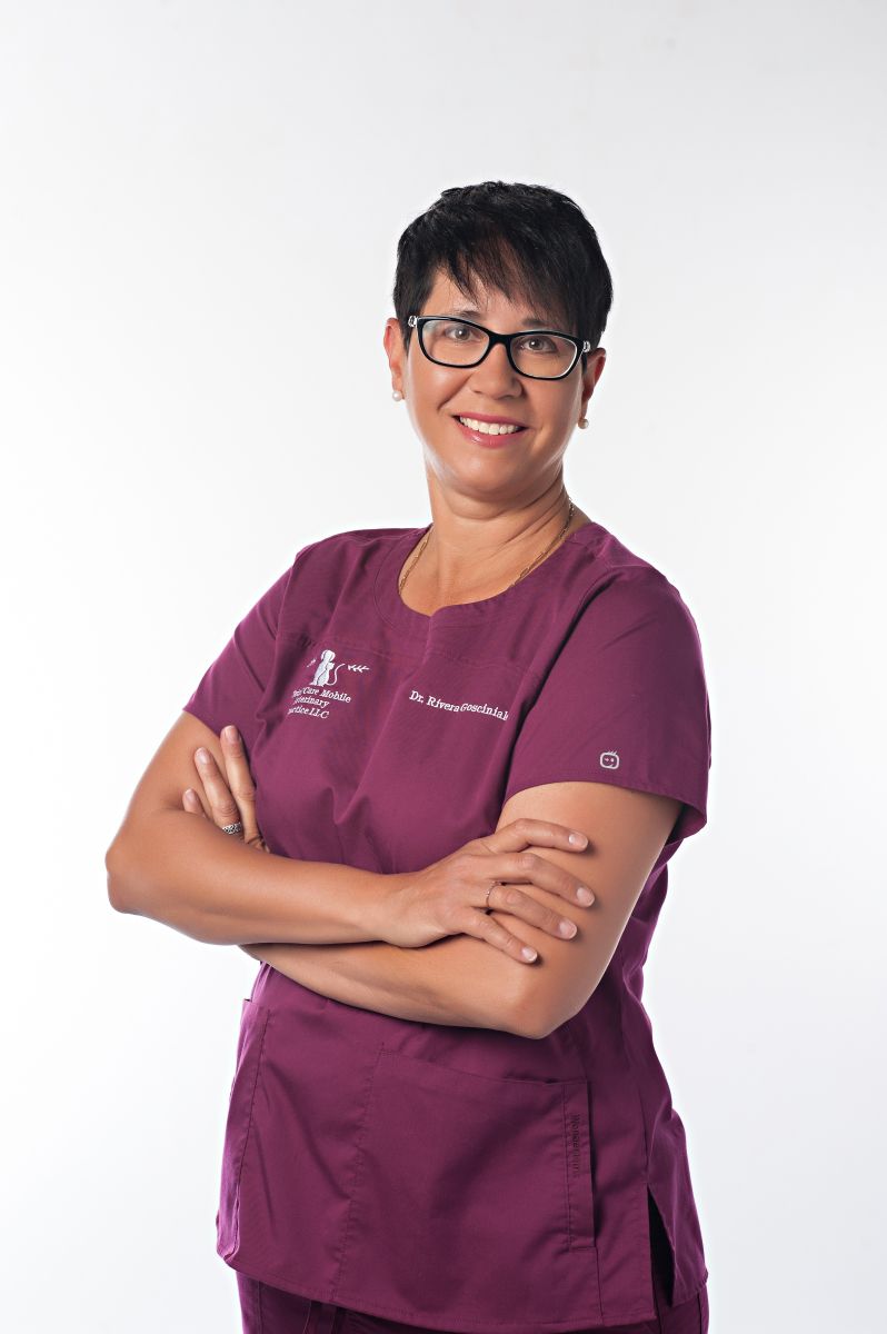 Dr. Rivera Gosciniak - Veterinarian in Colorado Springs, CO