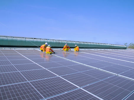 HAI UN TETTO DA 5.000 MQ CHE VUOI  METTERE A REDDITO  PER UN IMPIANTO SOLARE?