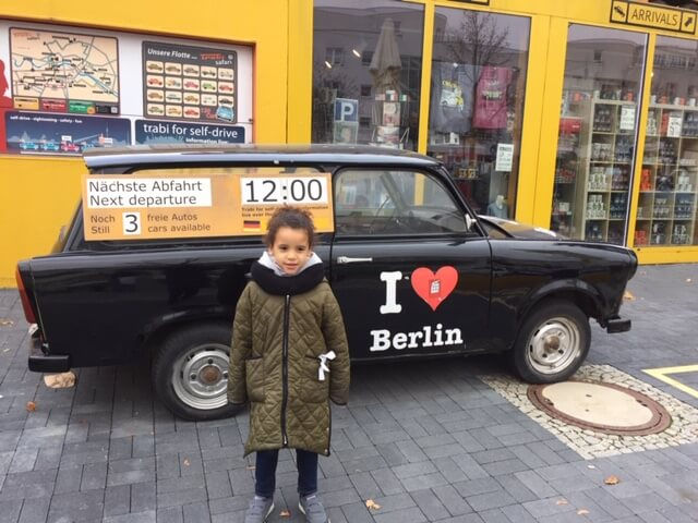 Viele Grüße aus Berlin !