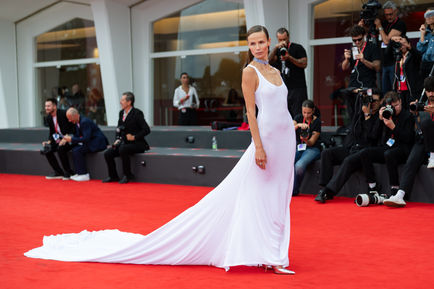 Diesel Be Brave: Diesel conquista il red carpet di Venezia 2026