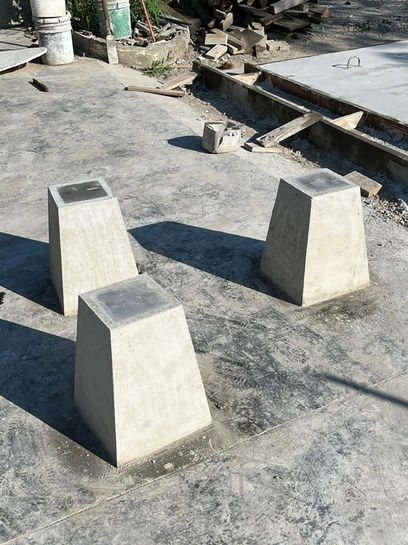 Bases para postes de luz - Epreco