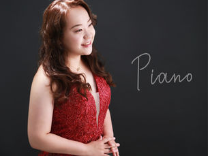 プロフィールフォト〜ピアノ♪〜