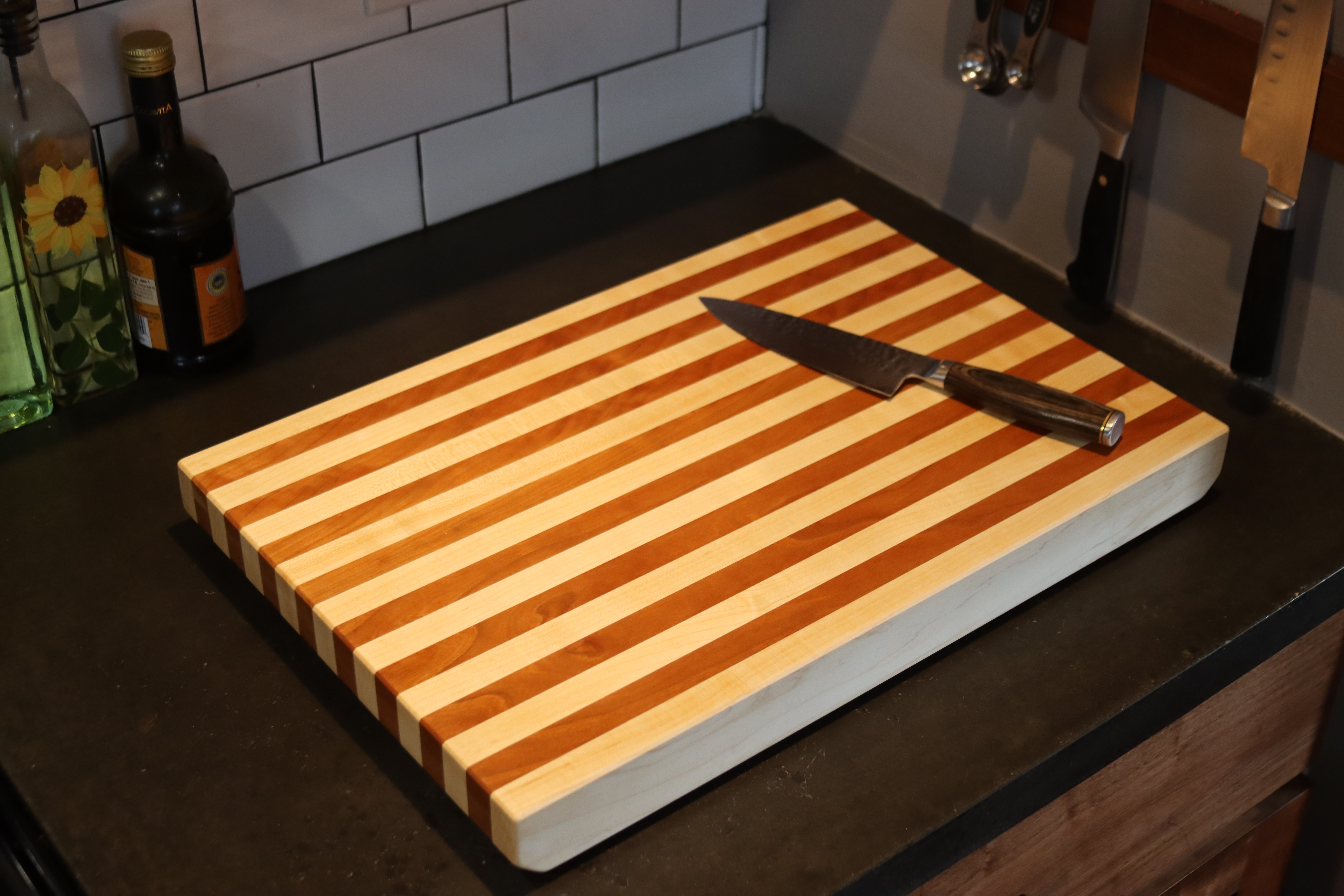 Large Cutting Board - Cherry & Maple