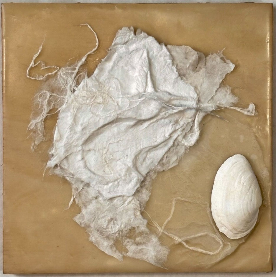 Heart stone 30”x37”x5”