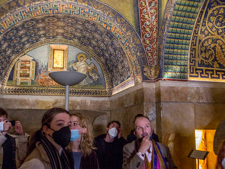 Ravenna, the last few San Marco photos, some elements of the photography classes and a egg tempera