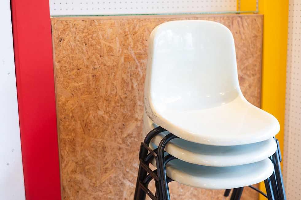 ◯無料レンタル什器ご紹介❶無料椅子