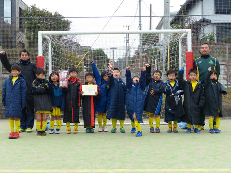 [U8-2年] クリスマスカップ F studio フットサル大会