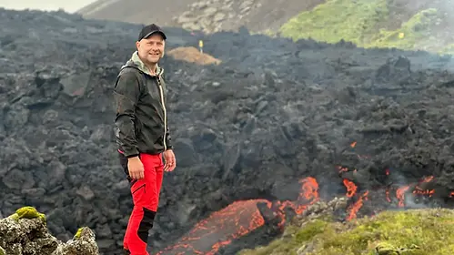 Visiting the new volcanic eruption in Grindavik, July 2025 with the local guide Gudni