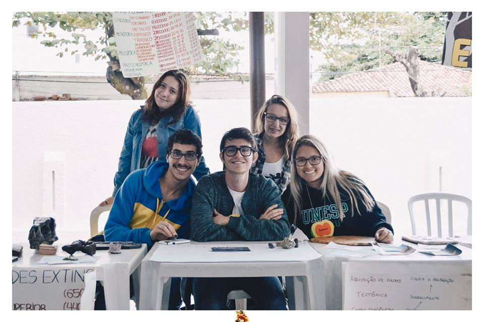 Bancada de Paleontologia