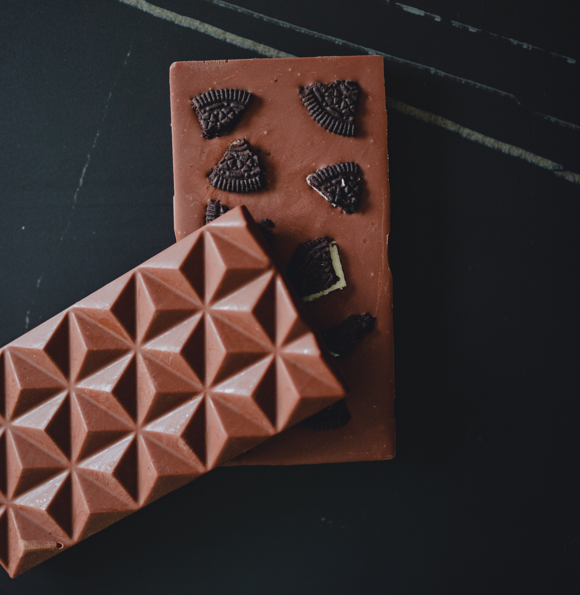 Milk chocolate bar