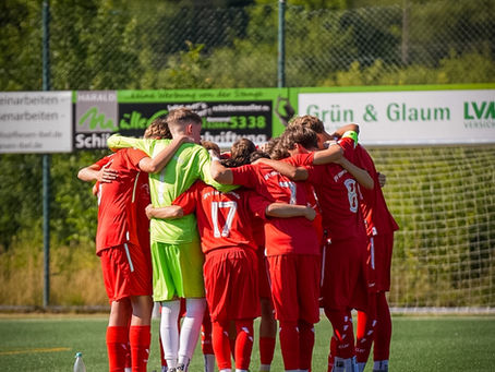 B1 mit Elf-Tore-Spektakel im Heispel-Stadion in Elsoff