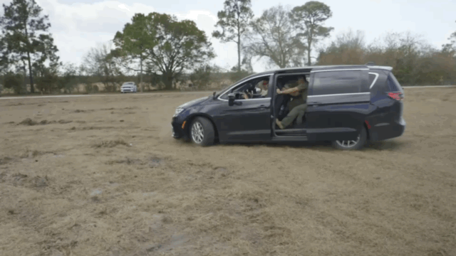 GIF image-E45E24AFDF4F-1.gif