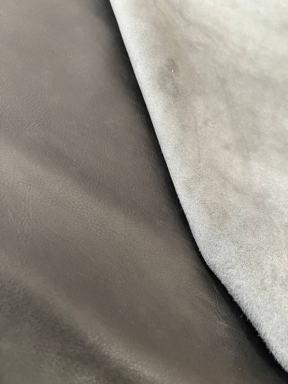 サムネイル： フランス産シープガーメント(white wax)　Col.BK