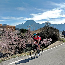 Entraînement dans la région de Serra del Ferrer, Espagne.