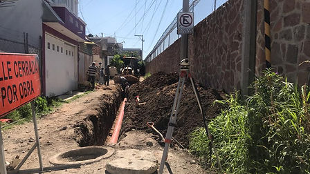Alcantarillado en calle Torcaza