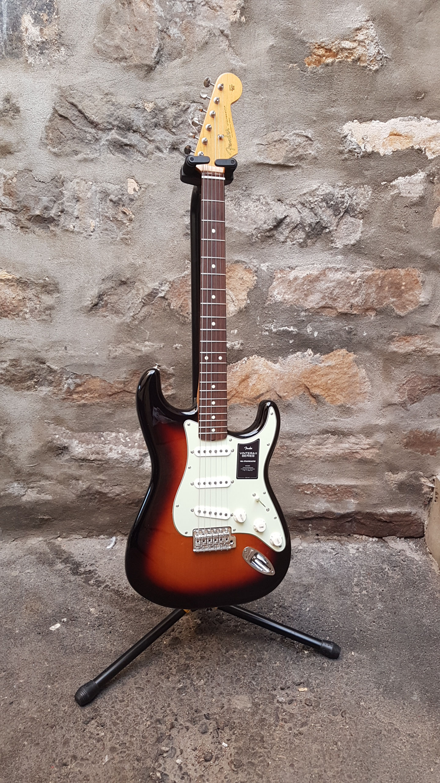 Fender vintera II stratocaster electric guitar and gig bag