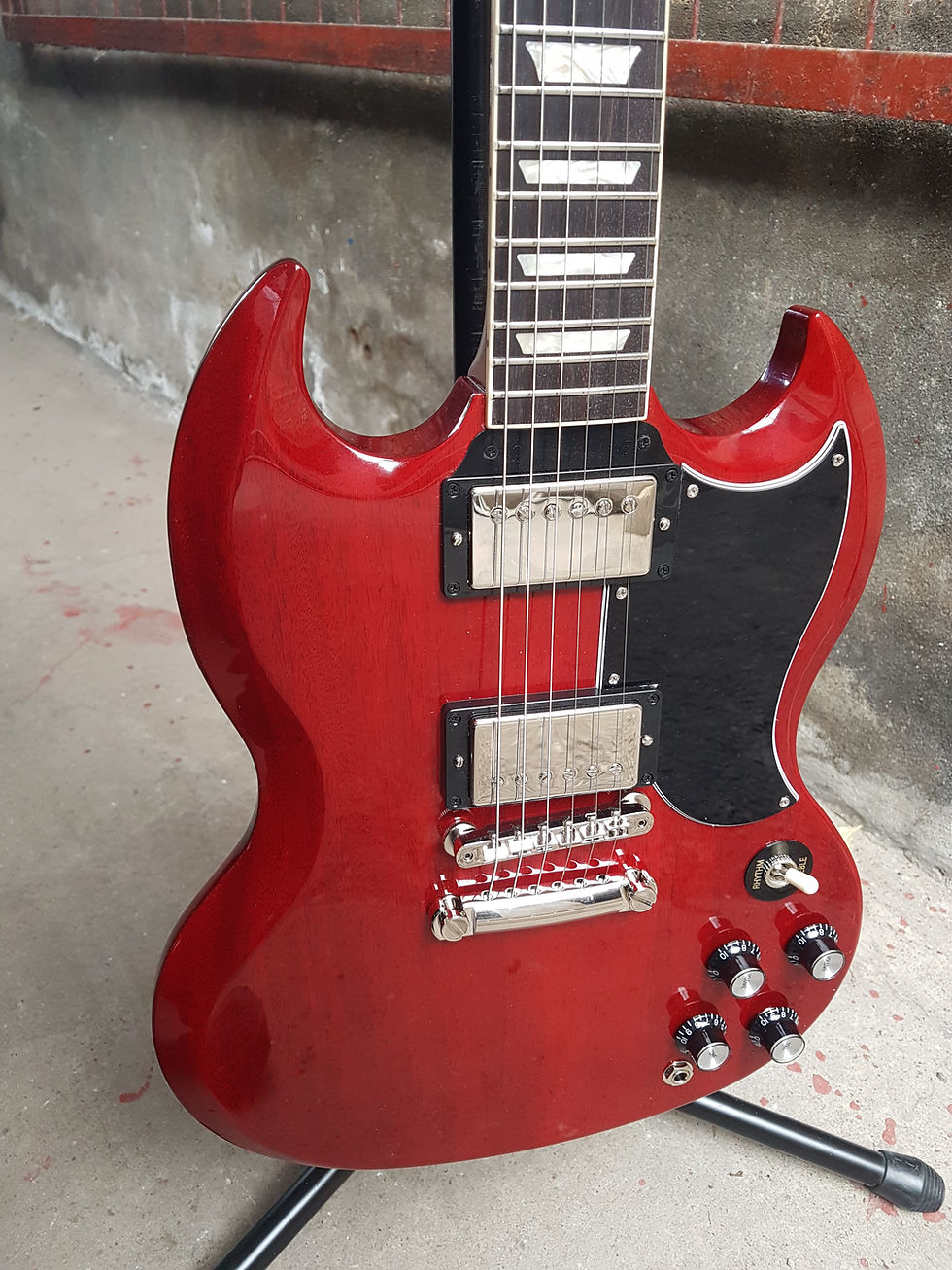 Thumbnail: Pre-owned Gibson Stanard 61 with Hardcase