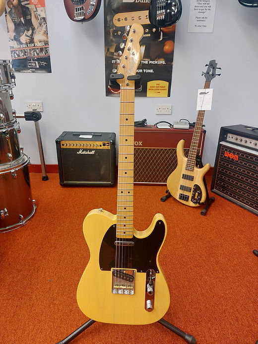 Pre-Owned FENDER CLASSIC PLAYER BAJA TELECASTER® | Sound & Vision 